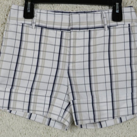 Zara Women's Zipper & Double Hook Enclosure Shorts Size Medium~ Made in Spain - Picture 1 of 8